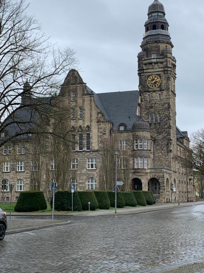 Exklusive Stadtwohnung: Rathausblick mit Elbradweg-Zugang Wittenberge Exterior photo